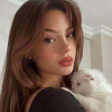 Kaitlyns Ashlynns